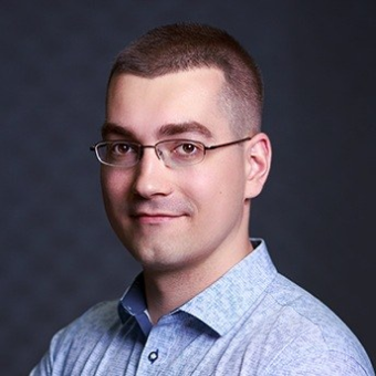 PanelAlpha - Piotr Dołęga